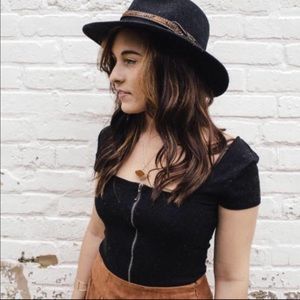 Meet your Posher Ellie